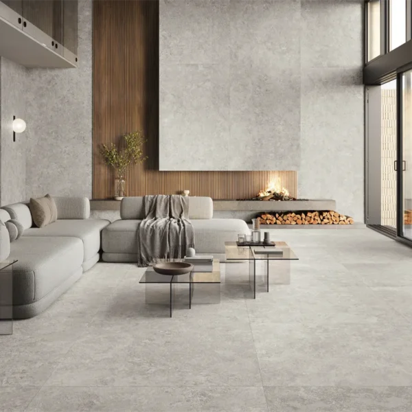 Habitación elegante que está alicatada con azulejo gran formato
