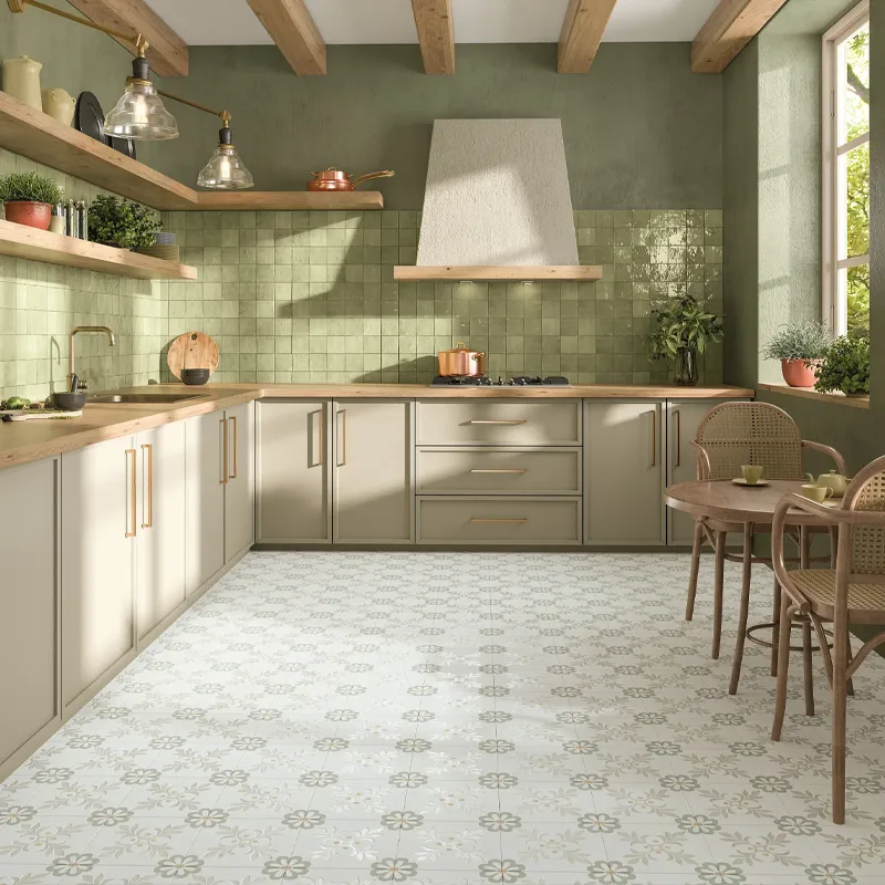Azulejos colocados en el suelo de la cocina
