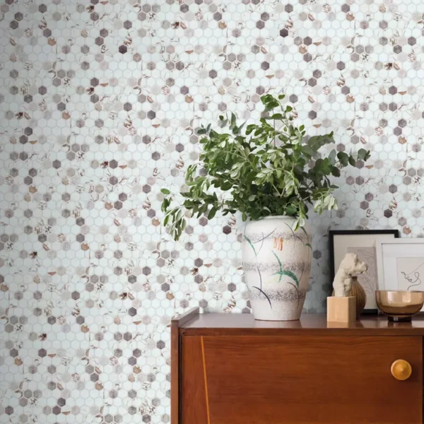 Bonitos mosaicos blancos en diferentes tonalidades