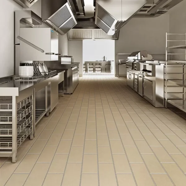 Espacio cubierto con azulejos para cocina color beige