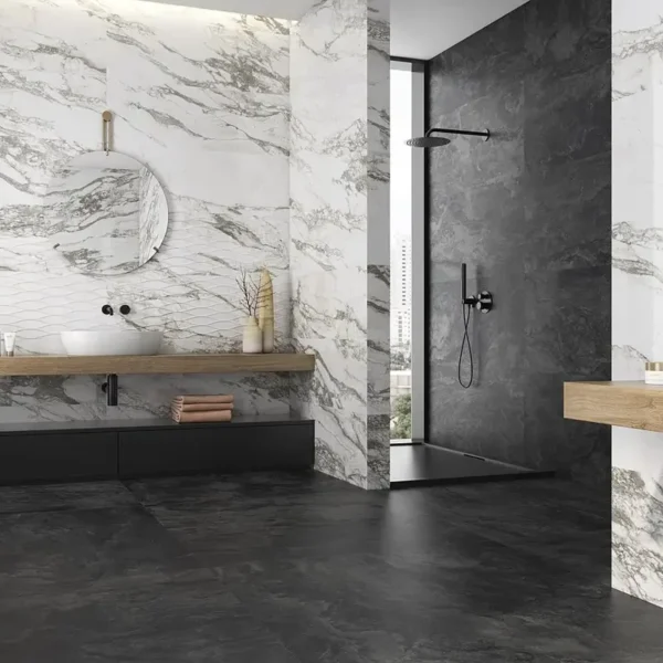 Suelo porcelánico negro con superficie continua y tono uniforme