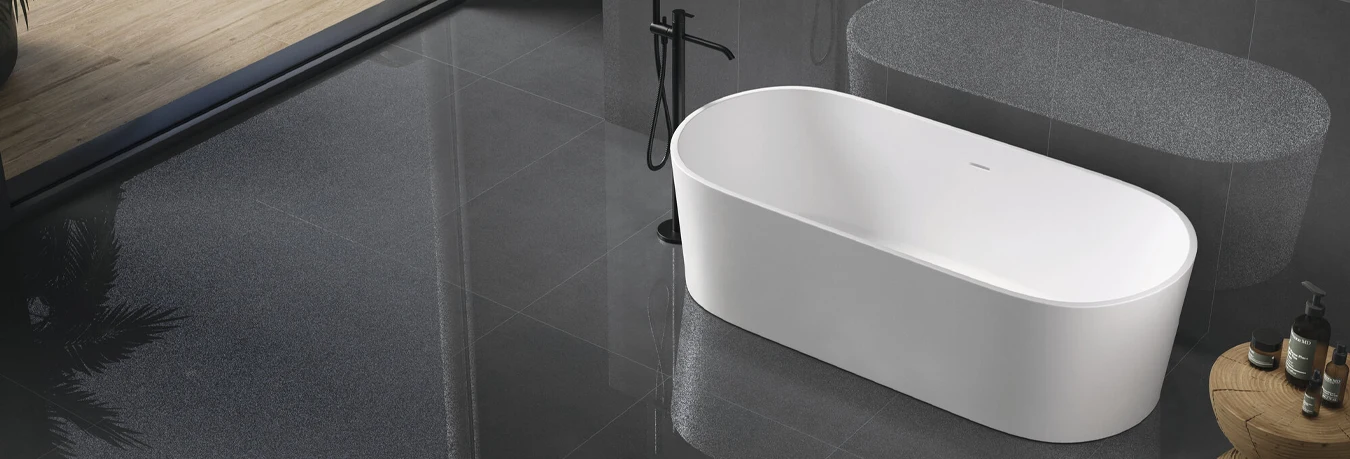 Azulejos grises para baño perfectamente colocados en una secuencia equilibrada