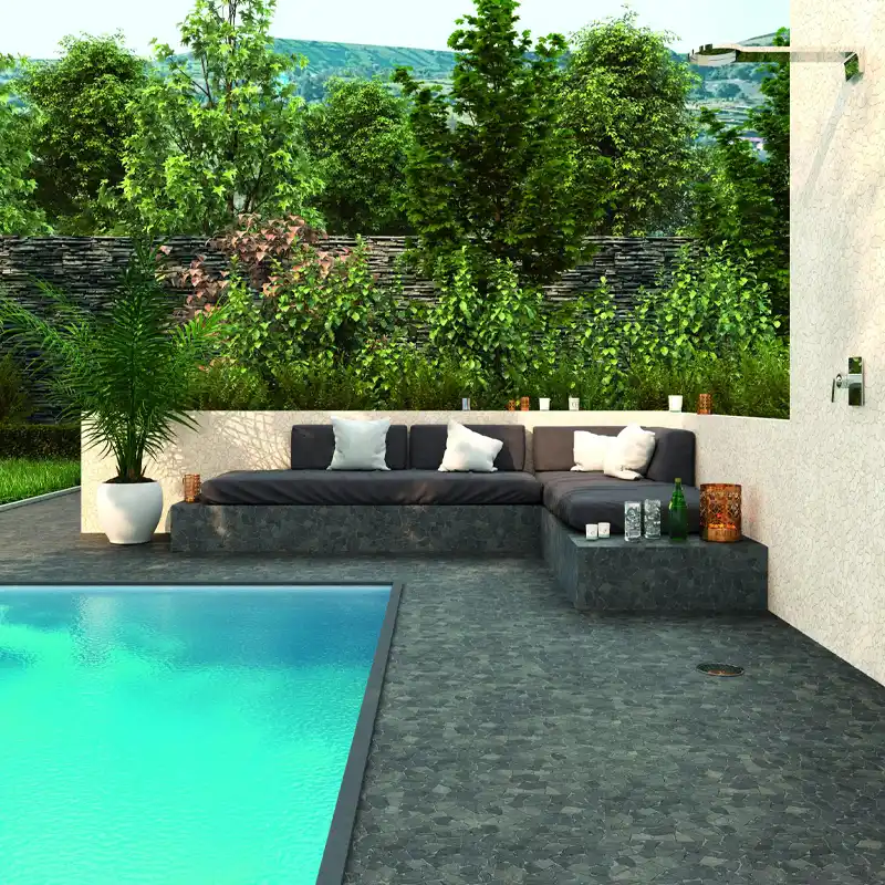 Ambiente natural decorado con azulejo de piedra de río en tonos orgánicos